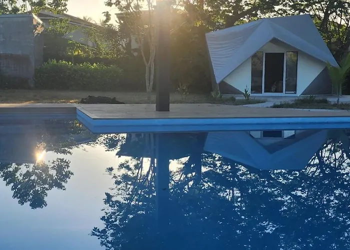 Pacific Glamp * Potrero (Guanacaste)