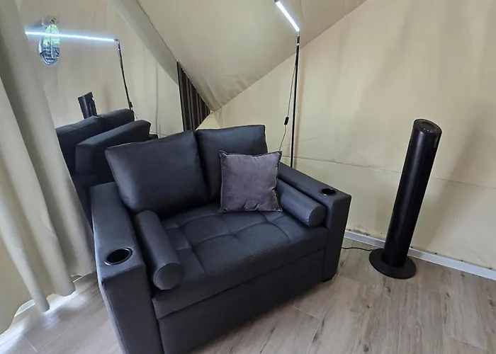 Pacific Glamp Appartement *